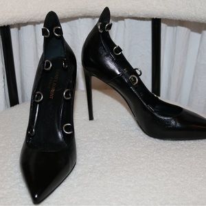Saint Laurent Ring pumps